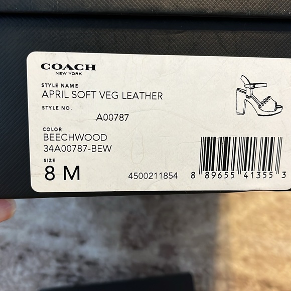 NWT COACH APRIL SOFT VEG LEATHER IN BEECHWOOD COLOR, SIZE 8M - Picture 3 of 10